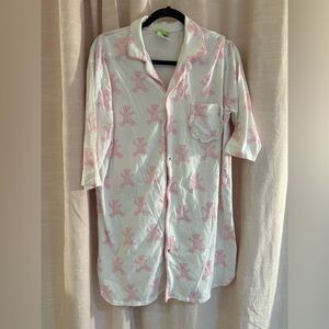 Classic whimsey White and Pink Teddy Bear Nightshirt